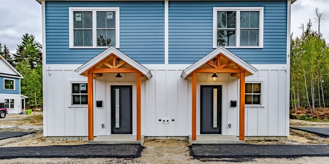 Primary Photo - 9 Sunshine Circle