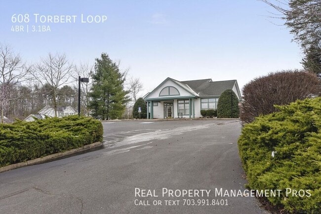 Building Photo - 608 Torbert Loop