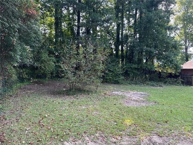 Building Photo - 4680 Ryan Rd