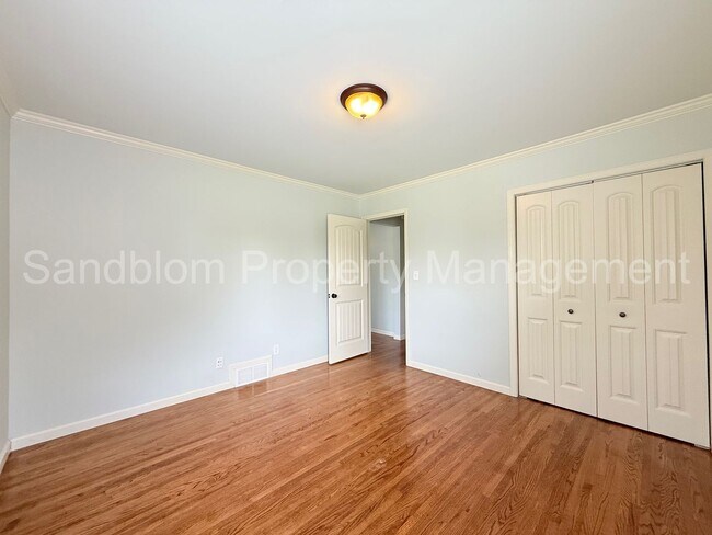 Building Photo - For Lease | Midtown Tulsa | Available Now!