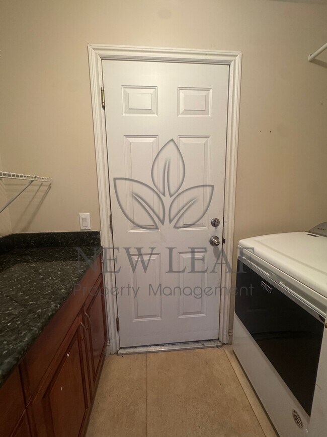 Building Photo - 49 Terracina Blvd