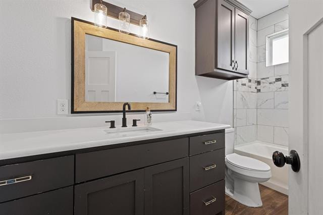 Building Photo - 2201 Norwood St