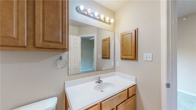 Building Photo - 305 Holleman Dr E