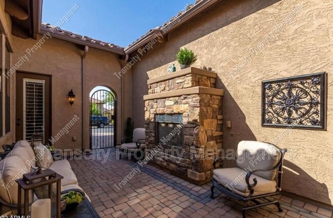 Building Photo - 8510 E Leland St