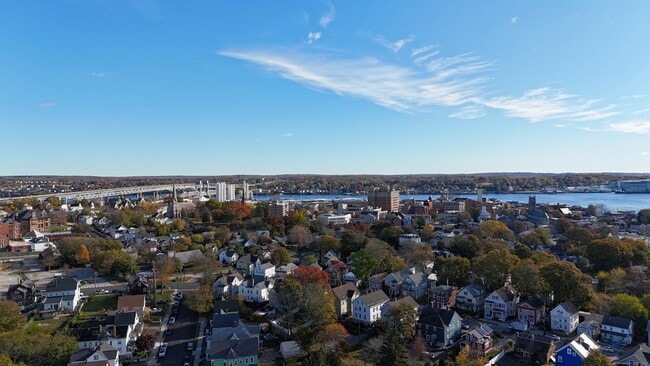 Building Photo - 68 Connecticut Ave