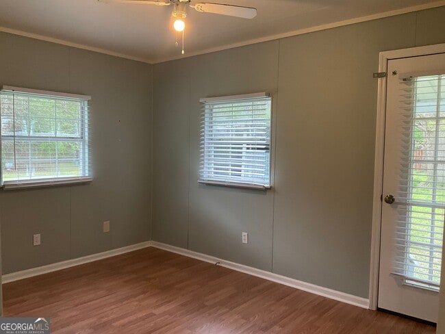 Building Photo - 76 Jacqueline Dr