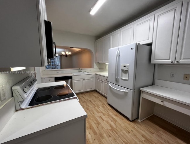 Building Photo - 10700 NW 66th St