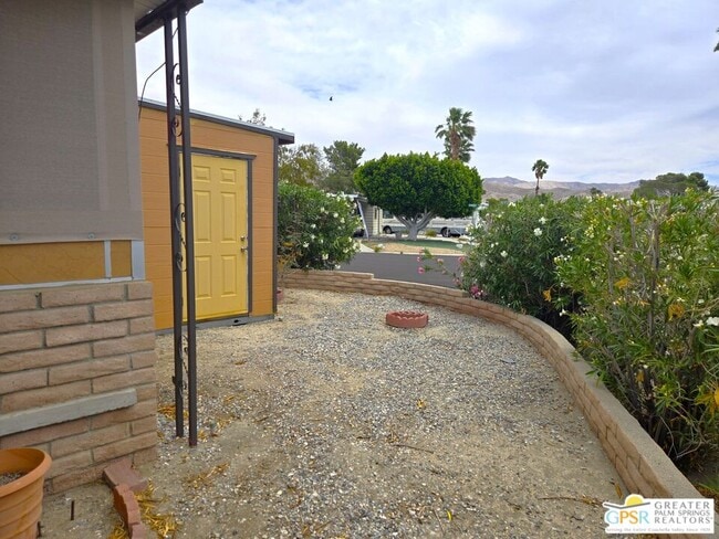 Building Photo - 69490 Parkside Dr