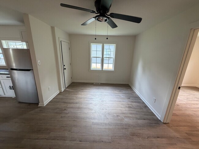 Building Photo - Room in Single Family Home on Fox St SW