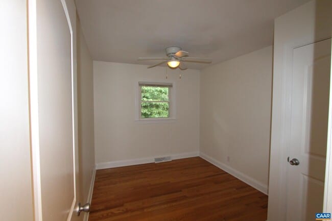 Building Photo - 616 Elizabeth Ave