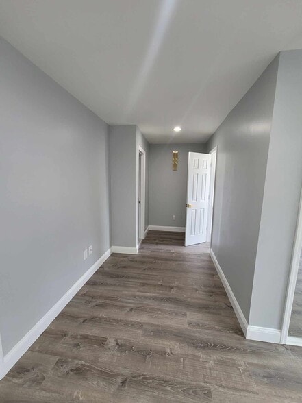 Building Photo - 3 Covington Ct