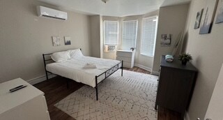 Building Photo - 135 S Ocean Ave