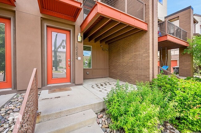 Building Photo - 10254 E 29th Dr