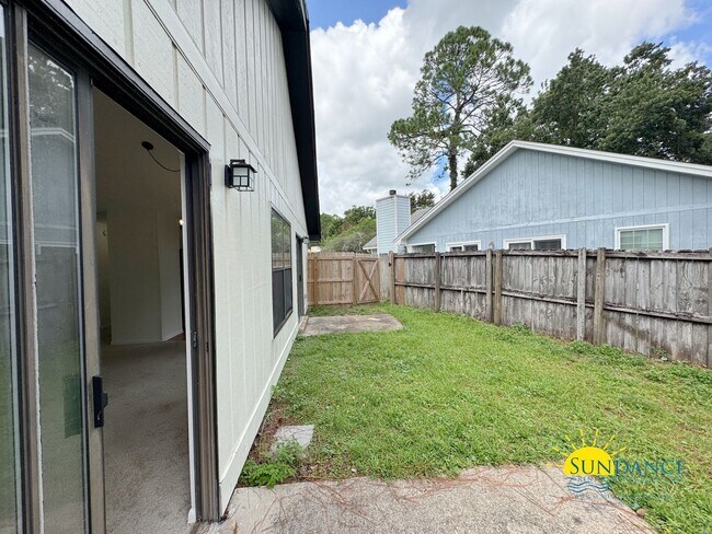 Building Photo - Charming 3-Bedroom Home in Fort Walton Beach!