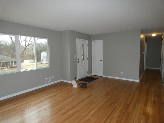 Building Photo - Beautiful House Renovated in North Kansas ...