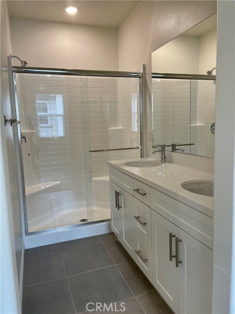 Building Photo - 2424 Villena Way