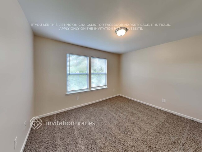 Building Photo - 7048 McLothian Ln