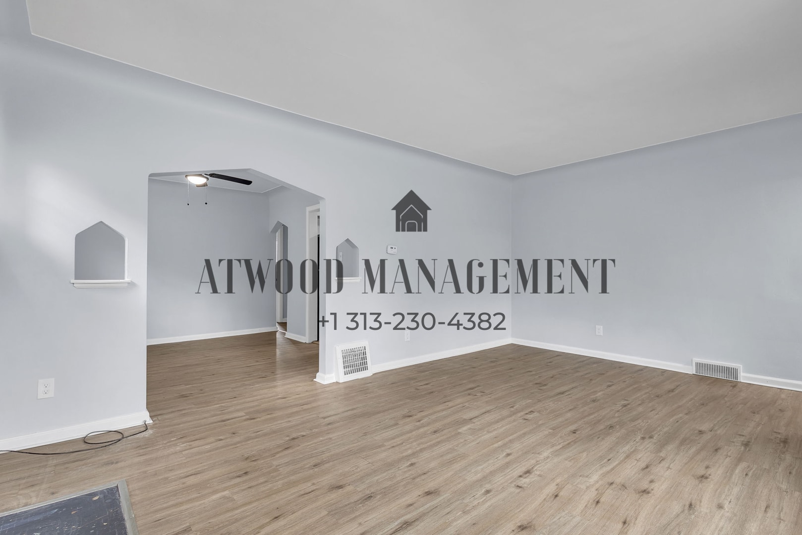 Building Photo - This beautifully updated 3-bedroom, 1-bath single-family home is ready for move-in!