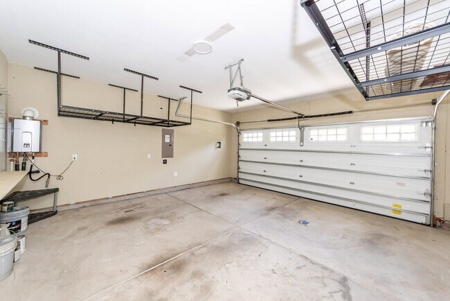 Building Photo - 2 Bedroom, 2 Bathroom Home in Cresswind 55+ - Summerville