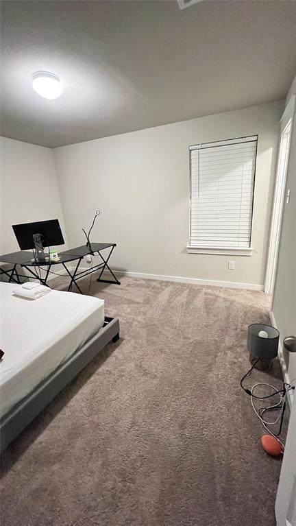 Building Photo - 600 Knopper St