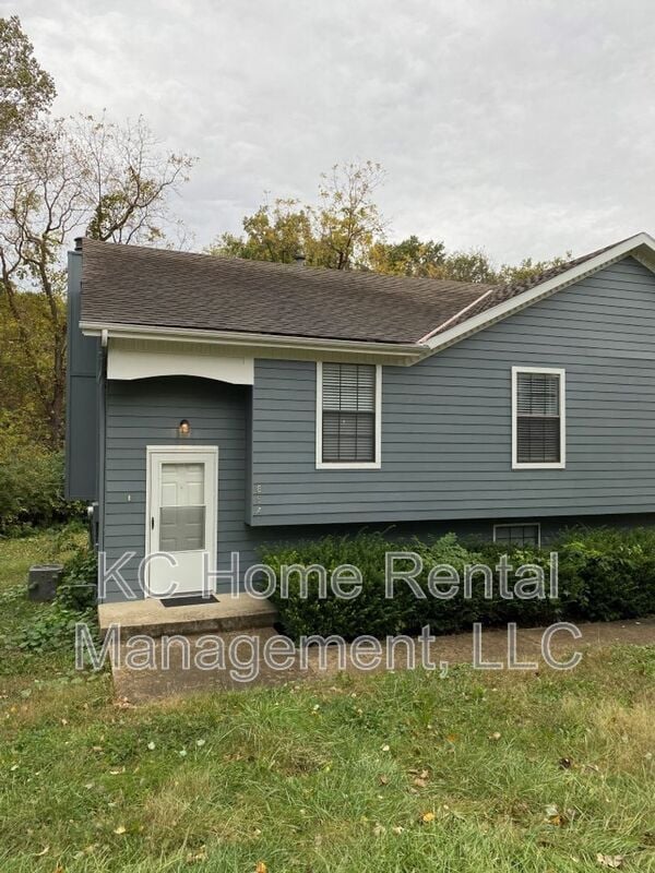 Primary Photo - 6621 Park St
