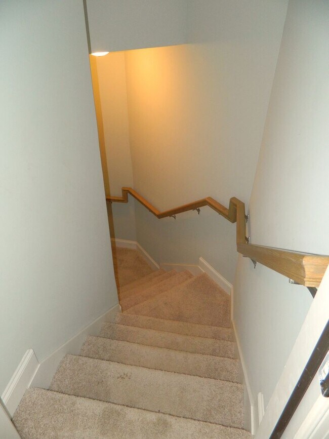 Building Photo - 4547 Willie Daniel Dr