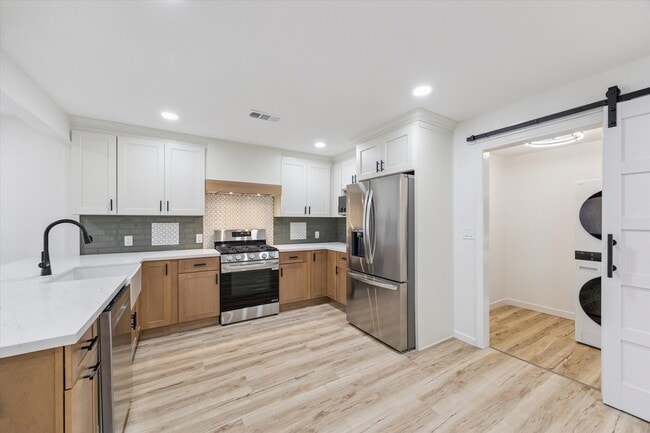 Building Photo - 3411 80th St