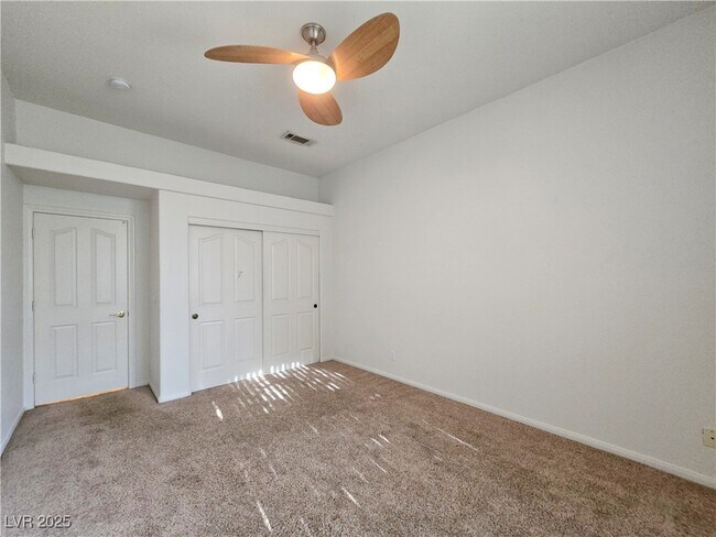 Building Photo - 3697 Ferndale Cove Dr