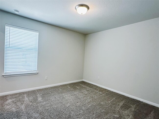 Building Photo - 330 Delaware Mountains Ter
