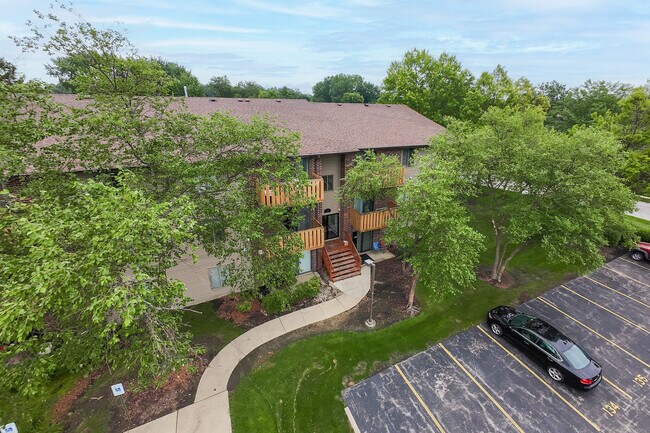 Building Photo - 718 Rodenburg Rd