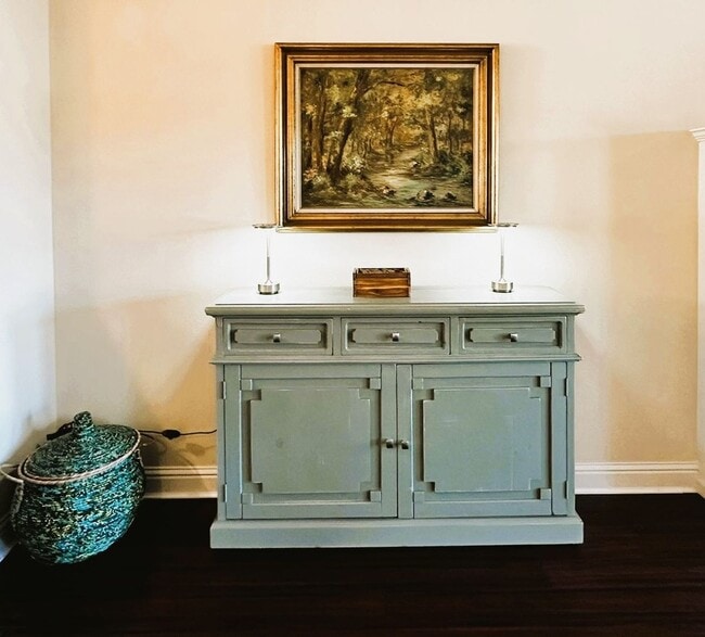 Building Photo - 234 Windsor River Rd