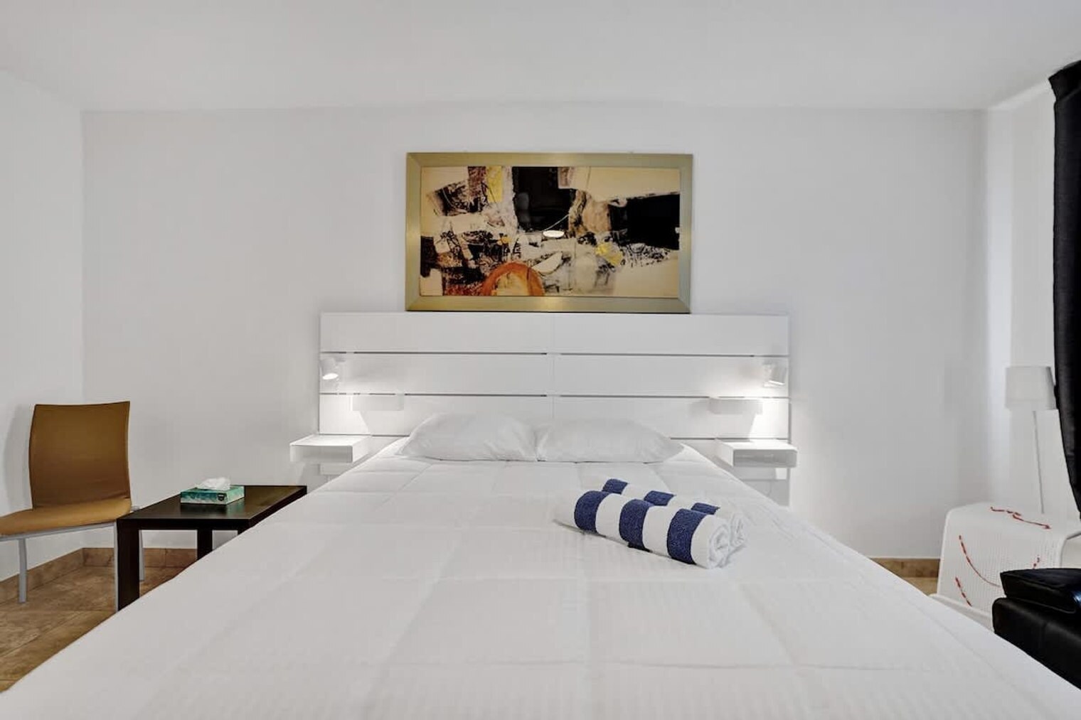 Building Photo - 3215 NE 7th St