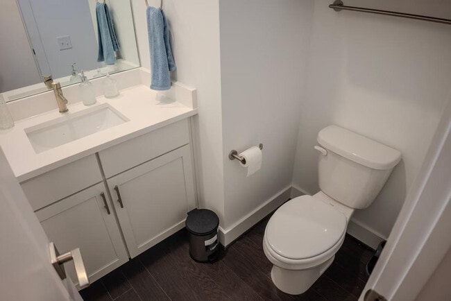 Building Photo - 1680 Memorial Dr SE