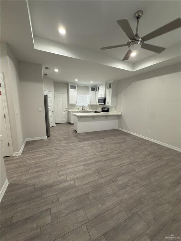 Building Photo - 10 Playa Dr