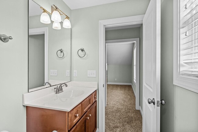 Building Photo - Blair Farms Home available for Long Term R...
