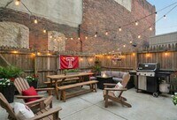 Building Photo - Stunning 6-Bedroom Townhome Near Temple University! Available August 2026!