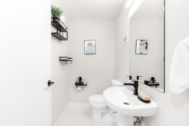 Building Photo - 14311 SW 258th Ln