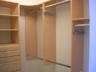 Building Photo - 3570 S River Pky