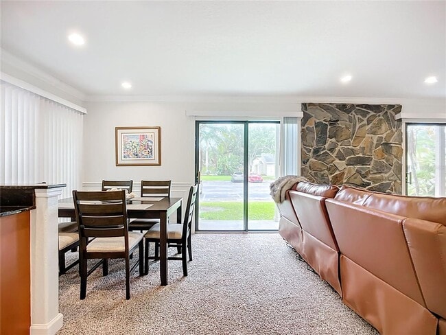 Building Photo - Fully Furnished 2BR/2BA Condo in the Heart...