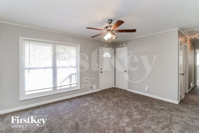 Building Photo - 143 Andover Dr