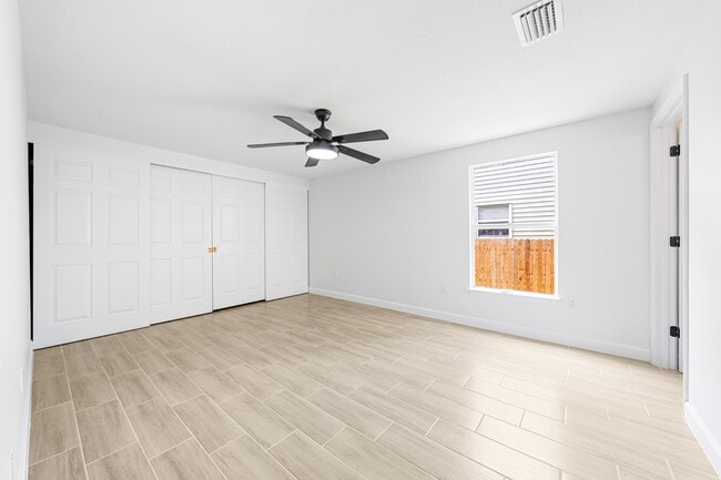 Building Photo - 5175 Moeller Ave