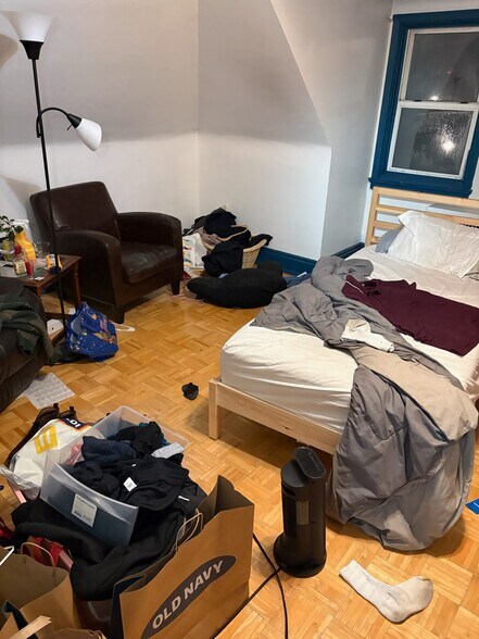 Building Photo - 4738 Friendship Ave