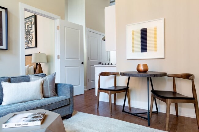 Building Photo - 19 S Wabash Ave