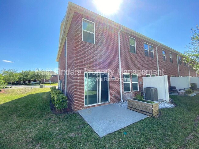 Building Photo - 1573 Landau Rd