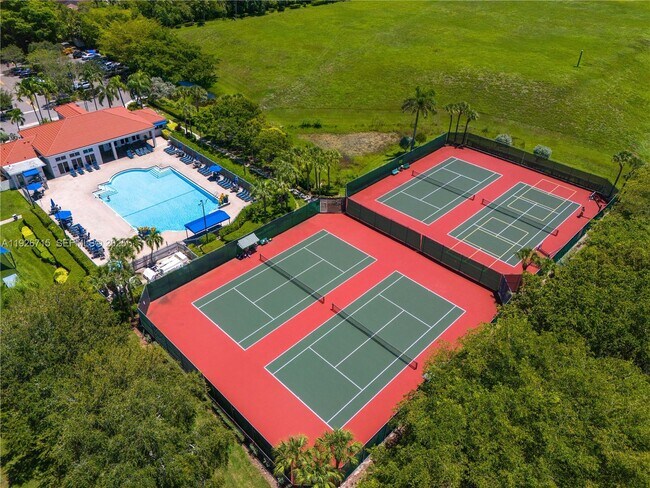 Building Photo - 1450 Weeping Willow Way