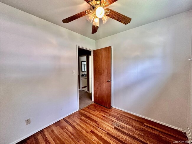 Building Photo - 5 Eagle Ln