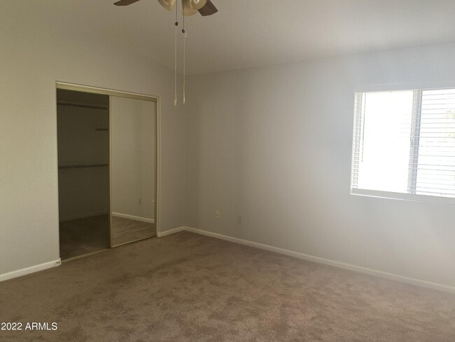 Building Photo - 1515 E Beacon Dr