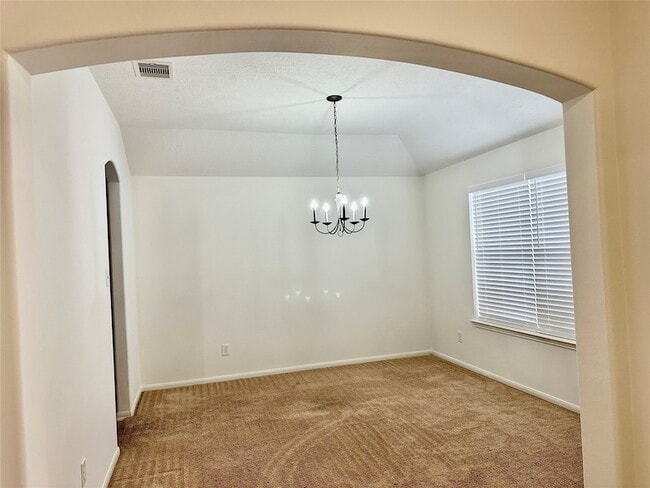 Building Photo - 30415 Deleon Fields Dr