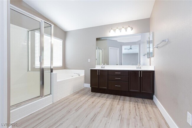 Building Photo - 6813 Baby Jade Ct