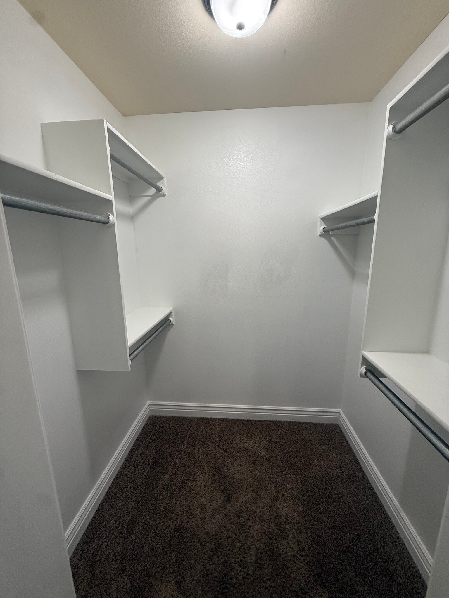 Building Photo - 8457 Granite Ct